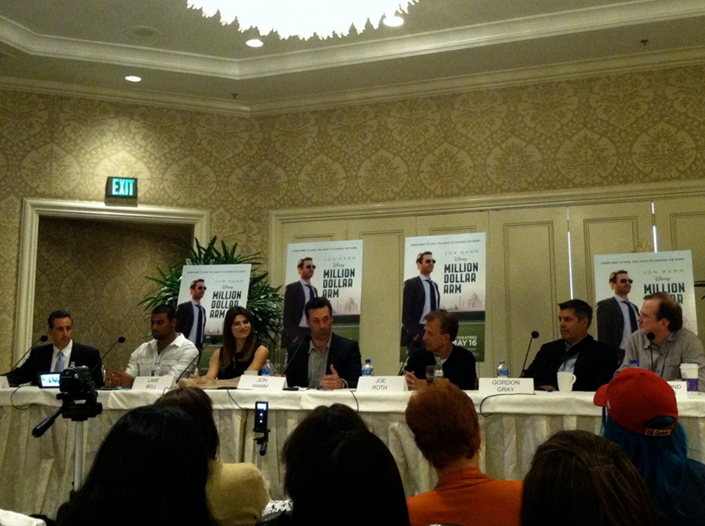 Full panel and moderator