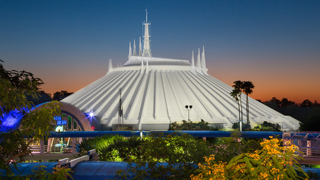 space-mountain-00
