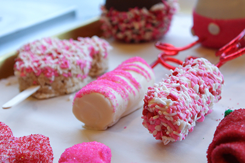Candy Cauldron Valentine's Treats