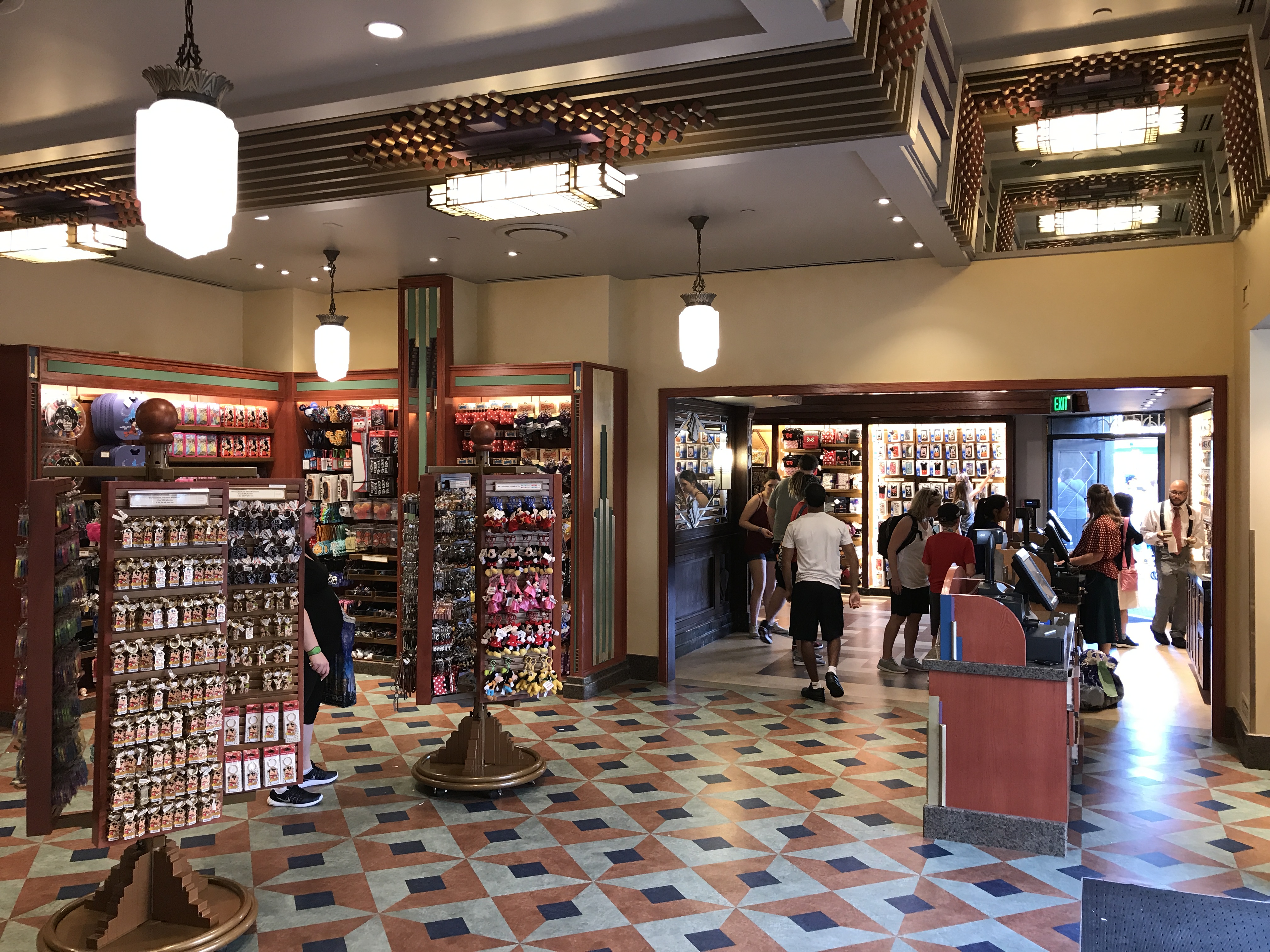 Cover Story is no longer home of the Photopass store and more open walkway.