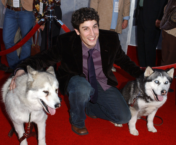 Jason Biggs at Snow Dogs Premiere