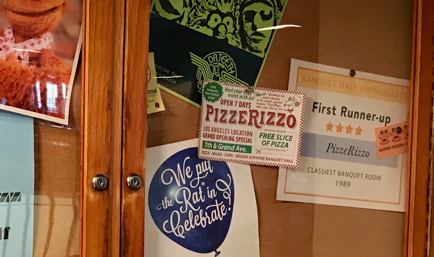 Disney's Hollywood Studios - PizzeRizzo foretold the future