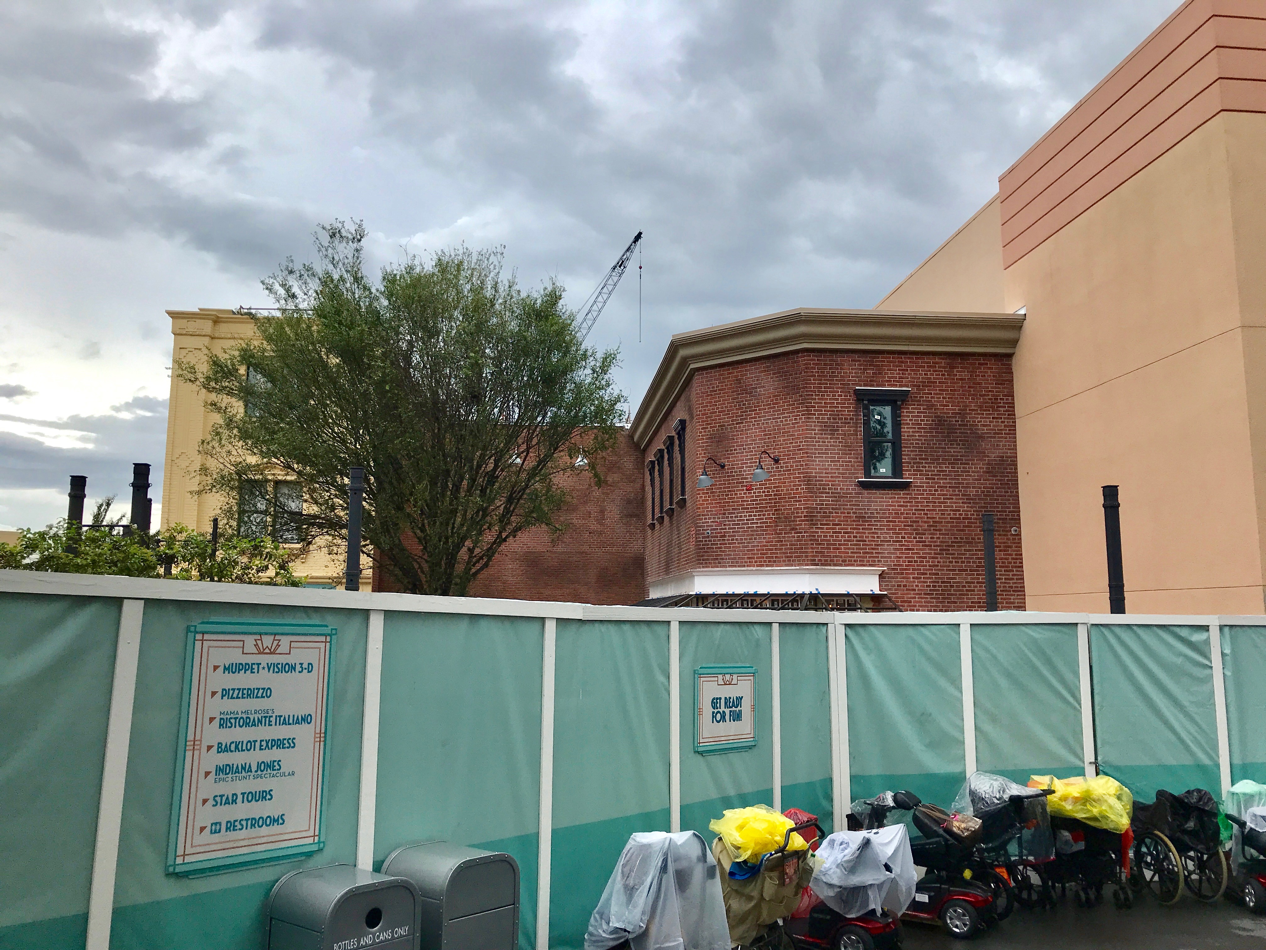 Disney's Hollywood Studios - BaseLine Tap House