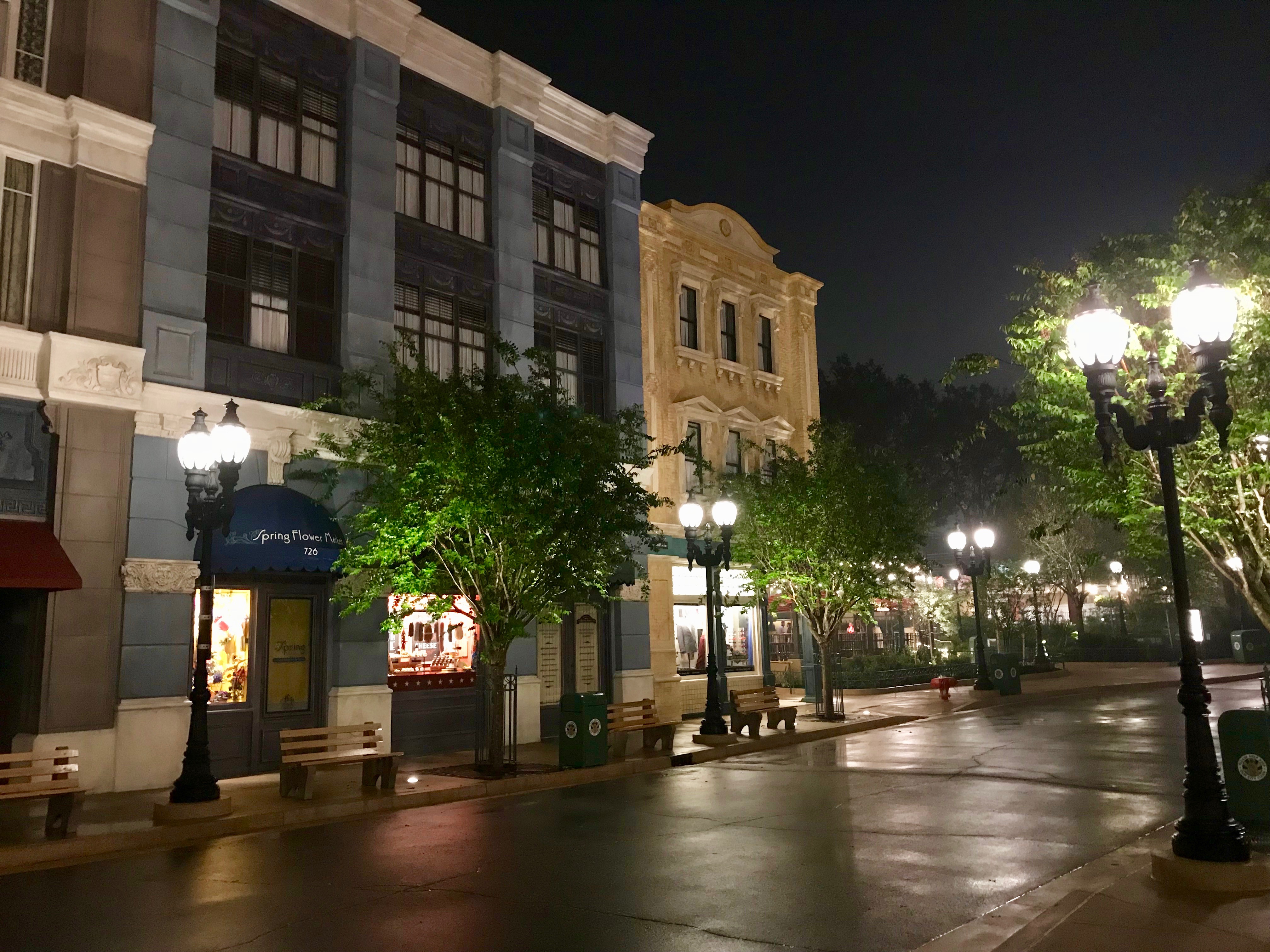 Disney's Hollywood Studios - Grand Ave.