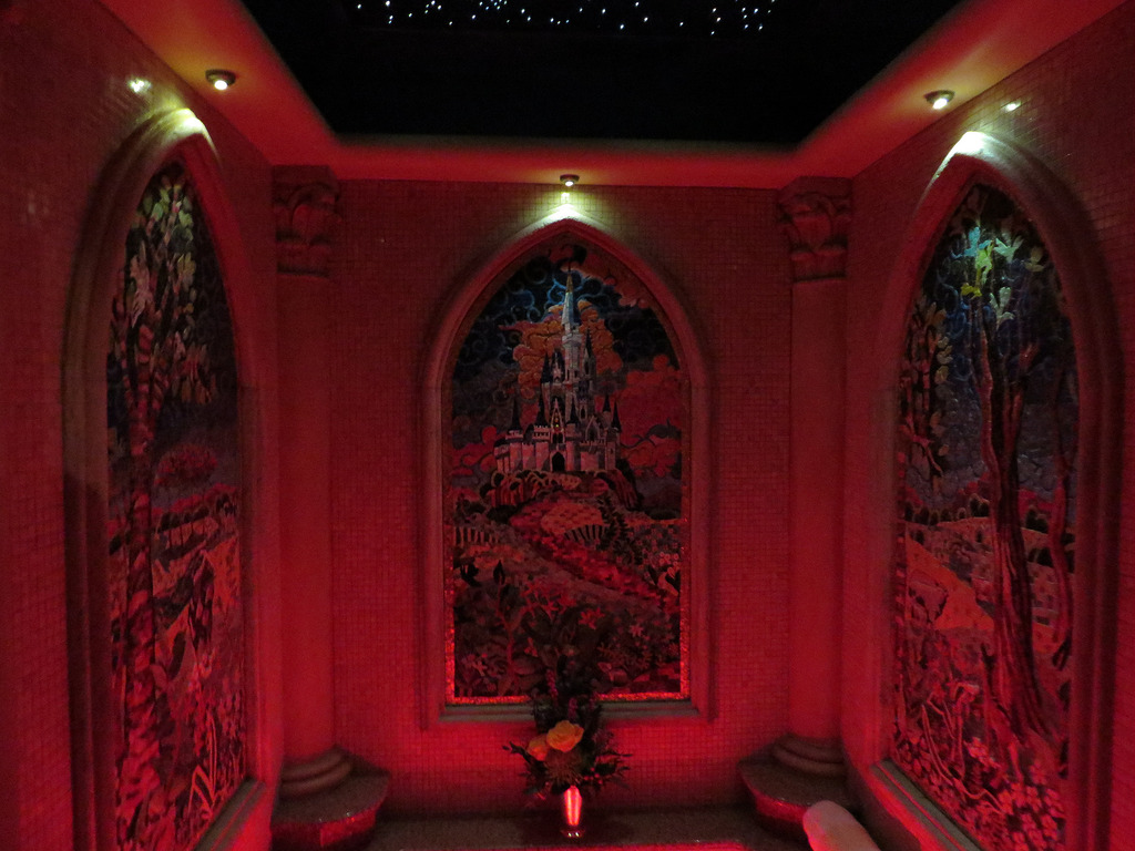 Cinderella Castle Suite - Royal Bath