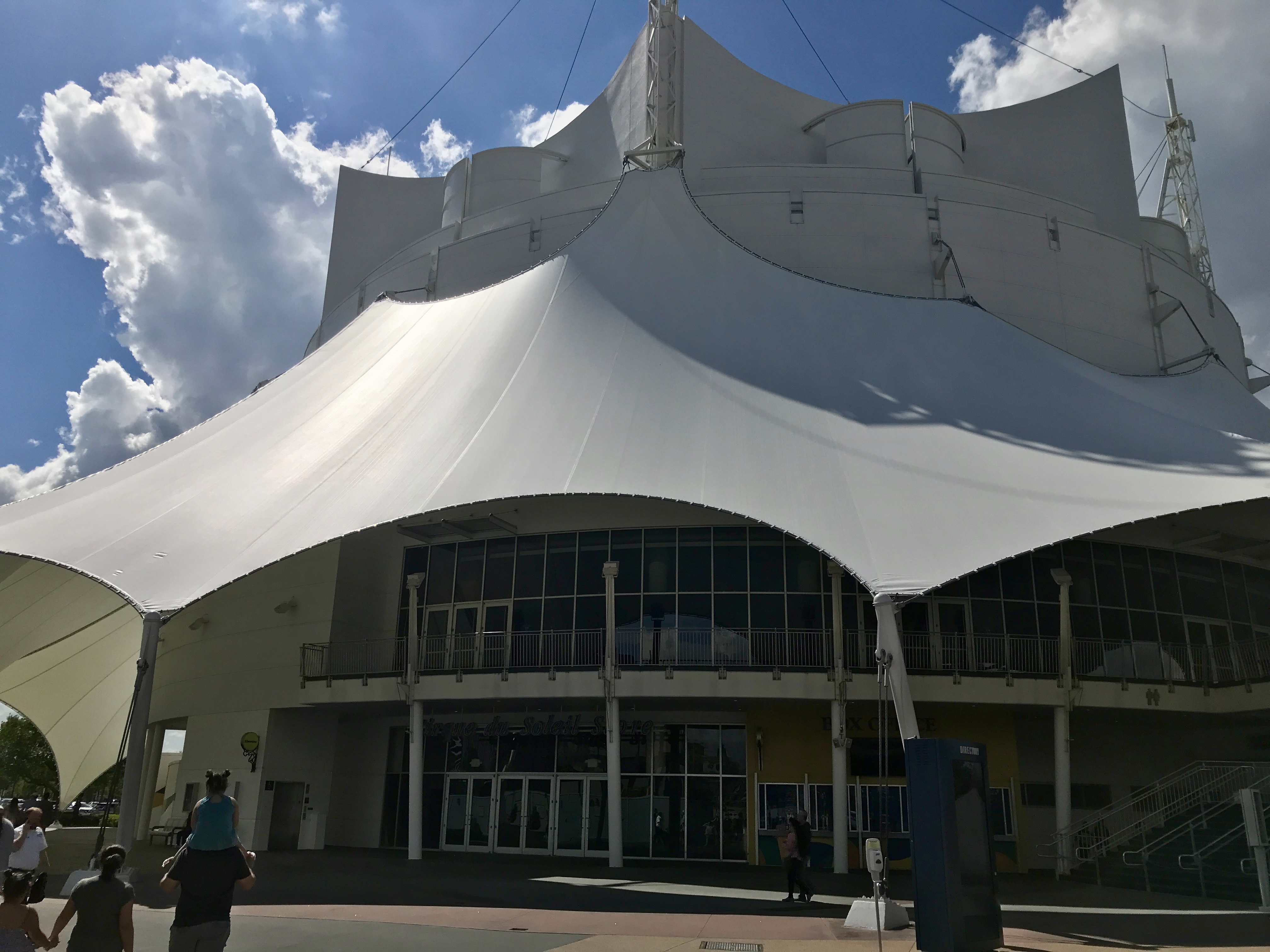 Disney Springs - Cirque du Soliel