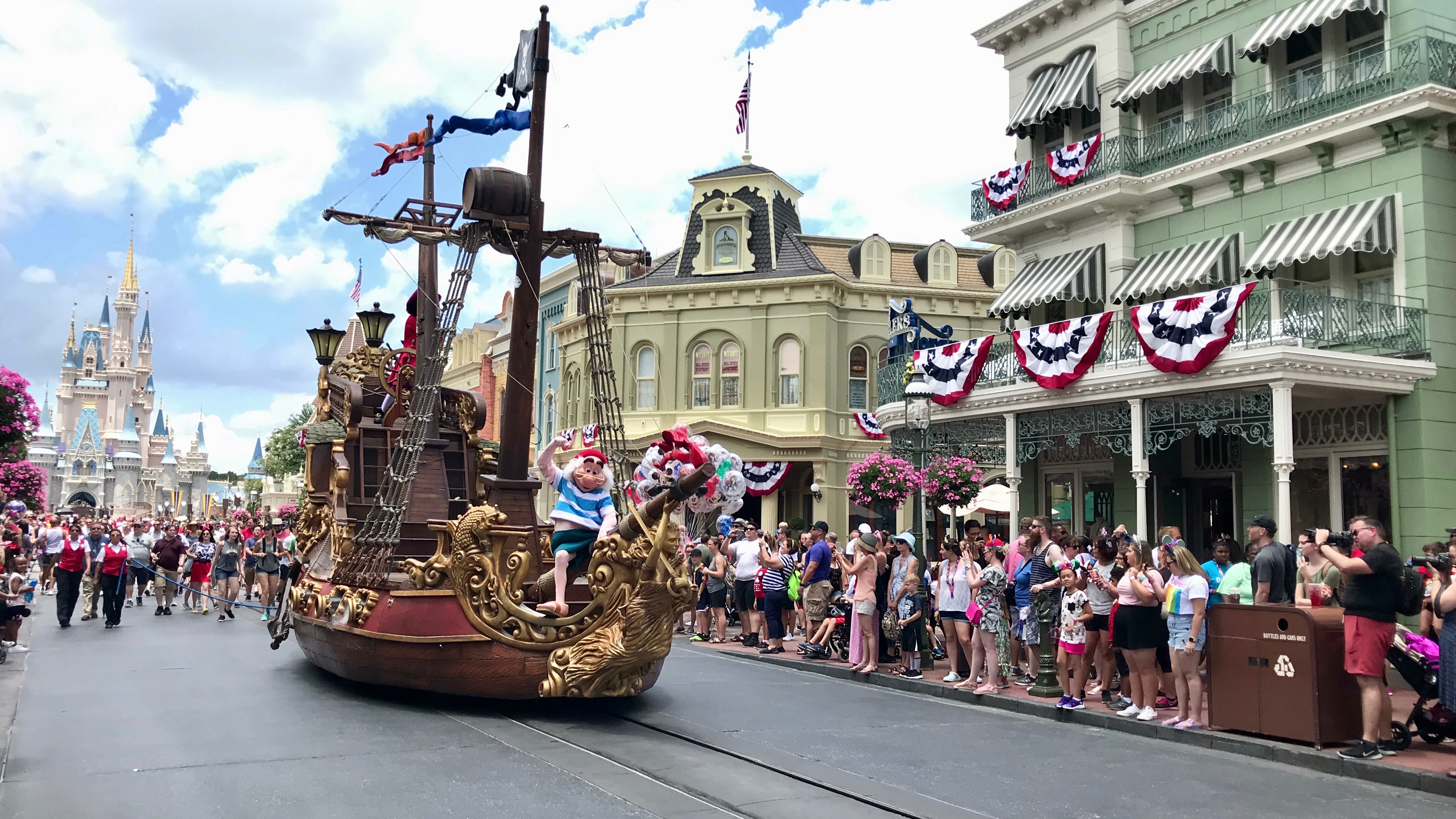 Magic Kingdom - Peter Pan 65th Anniversary Parade