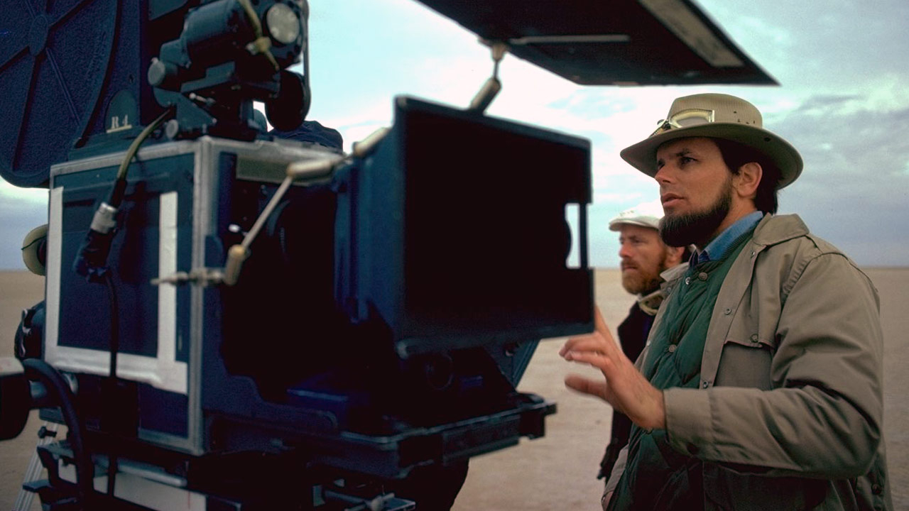 Gary Kurtz on the set of Star Wars: A New Hope.