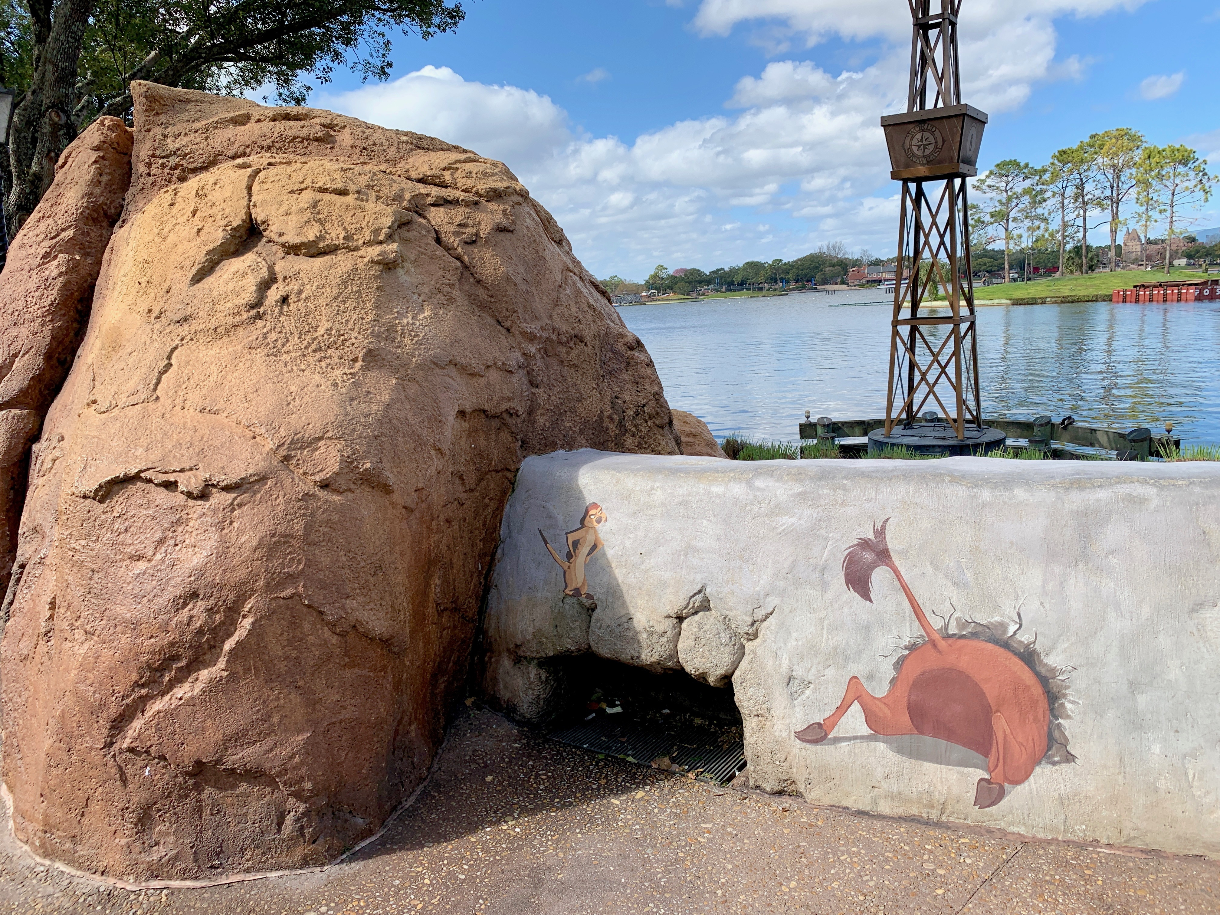 Outpost – Timon and Pumbaa (The Lion King)