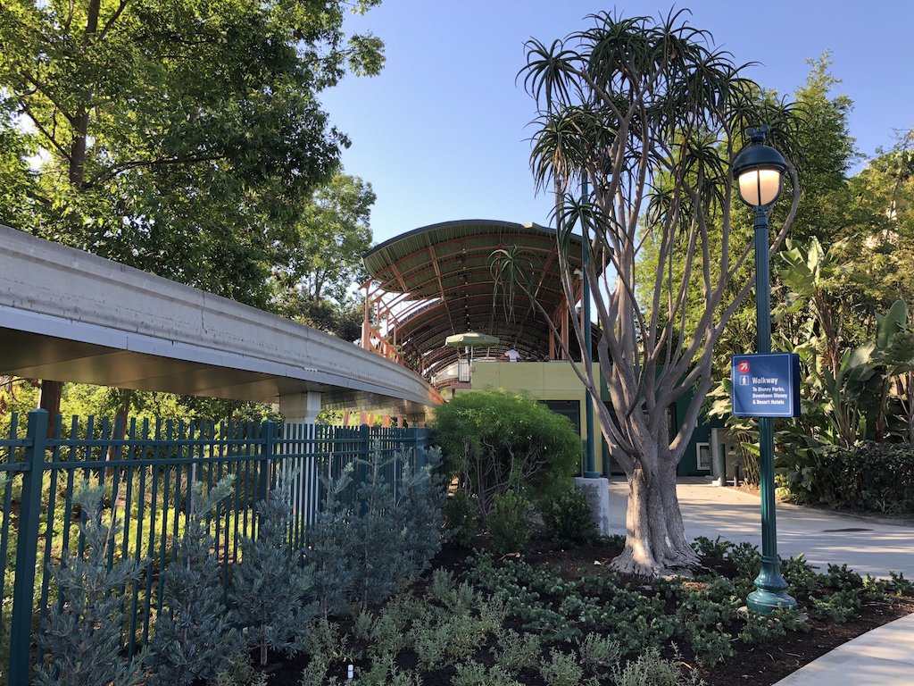 Say hi to the Monorail!