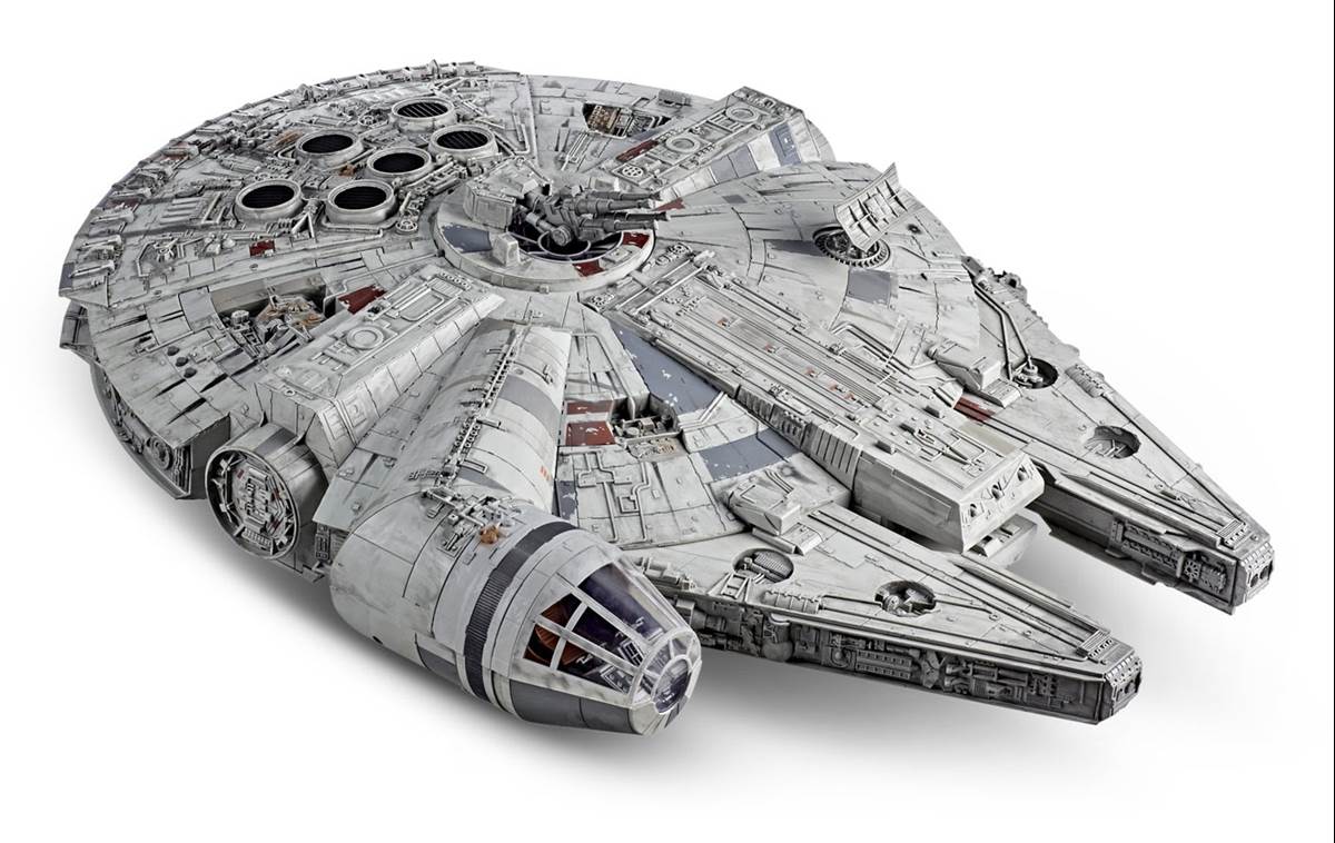 Smugglers Run Millennium Falcon