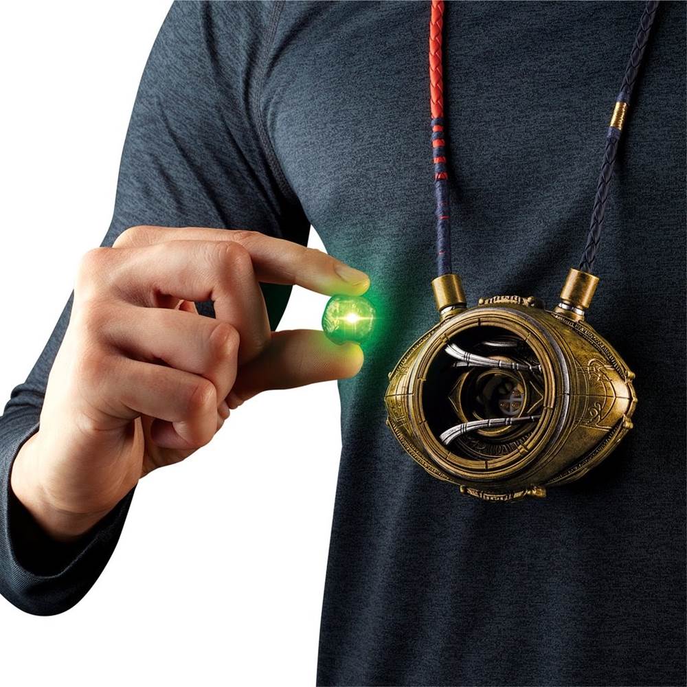 Marvel Legends Doctor Strange Eye of Agamotto