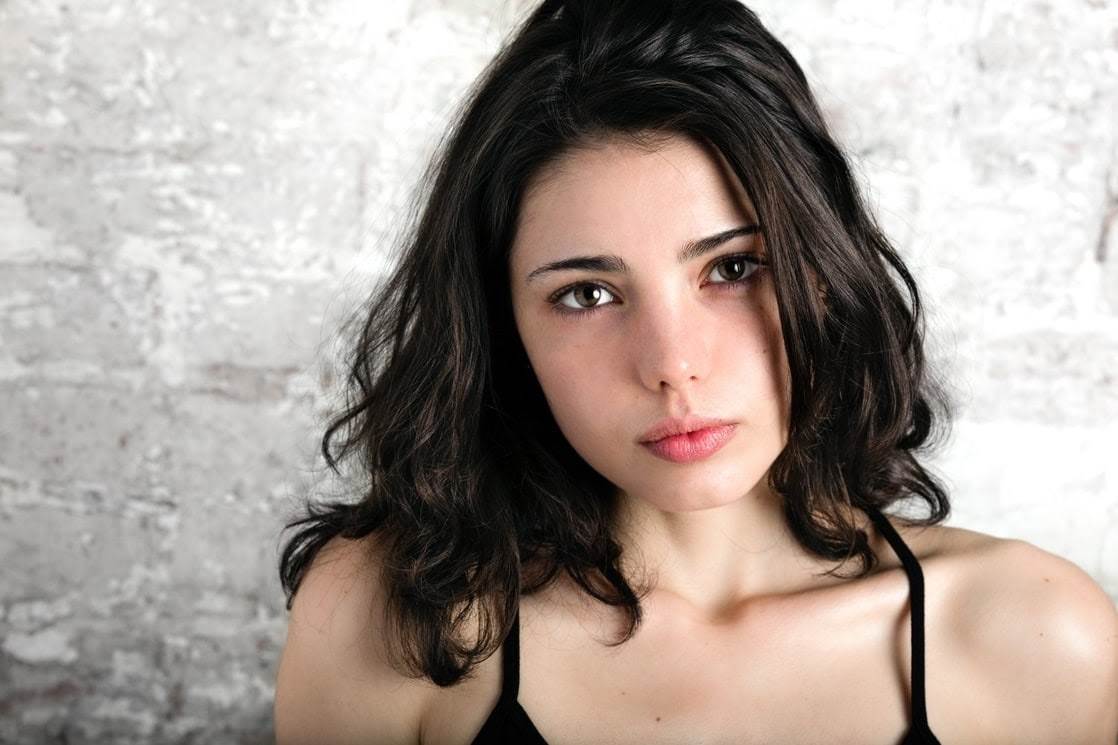 Photo source: Listal