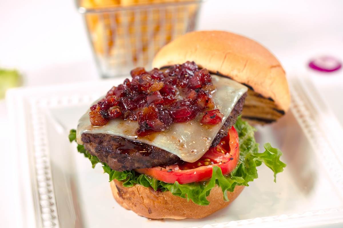 Wagyu Beef Burger at Confisco Grille