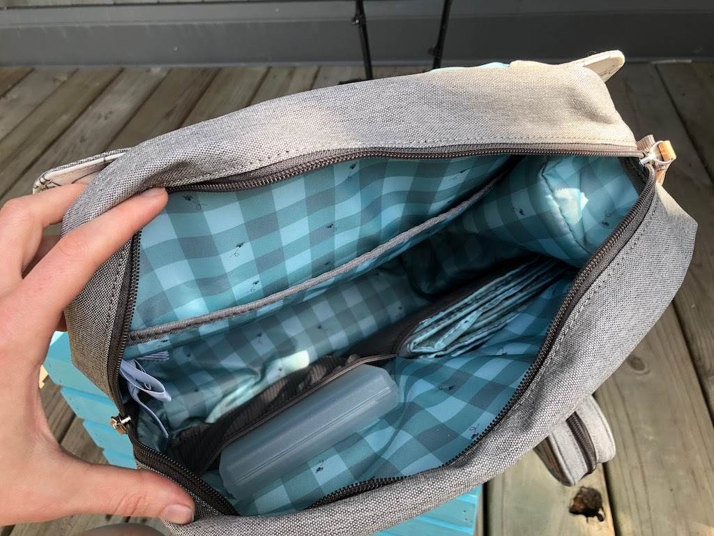 A spacious interior has plenty of room for storage