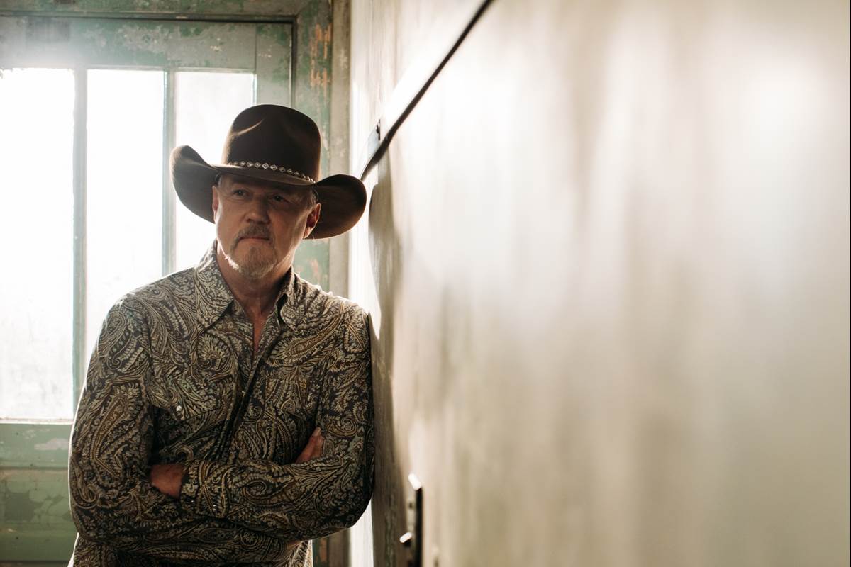 Photo Source: @TraceAdkins on Twitter