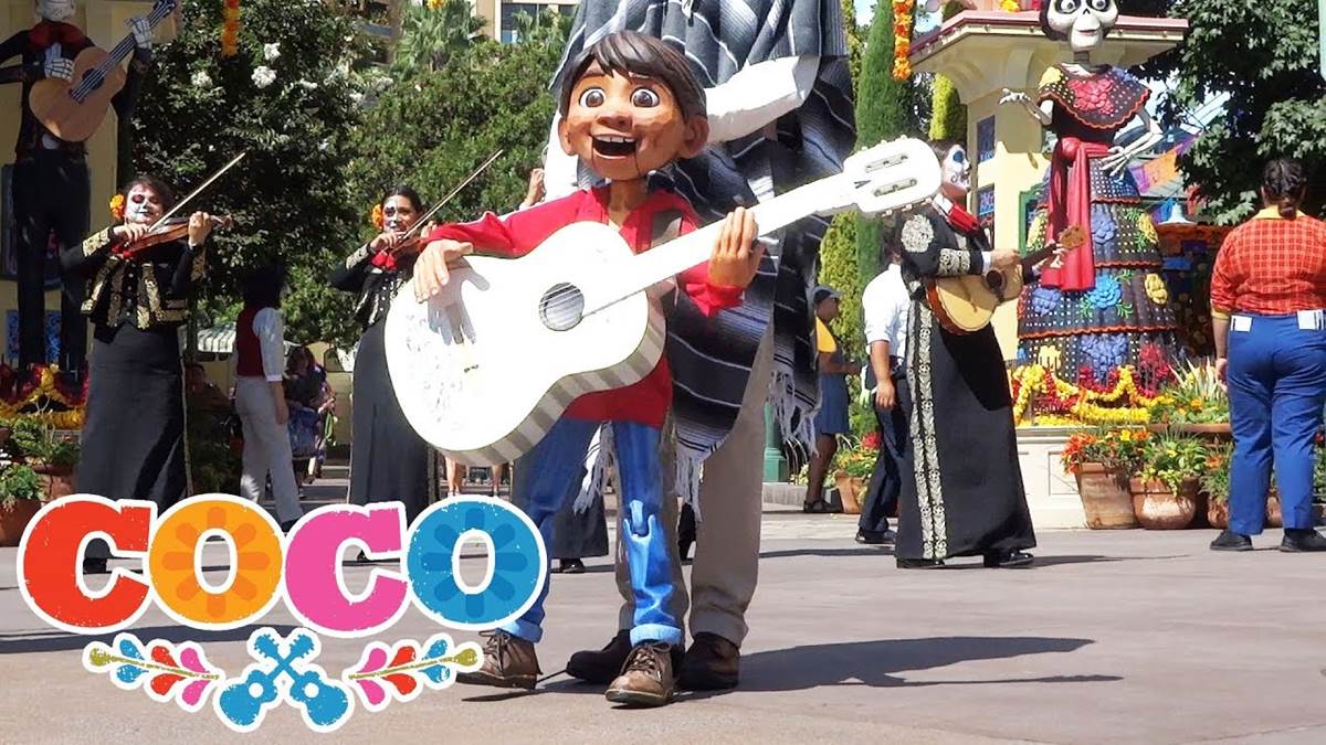 Seasonal Coco Show at DCA