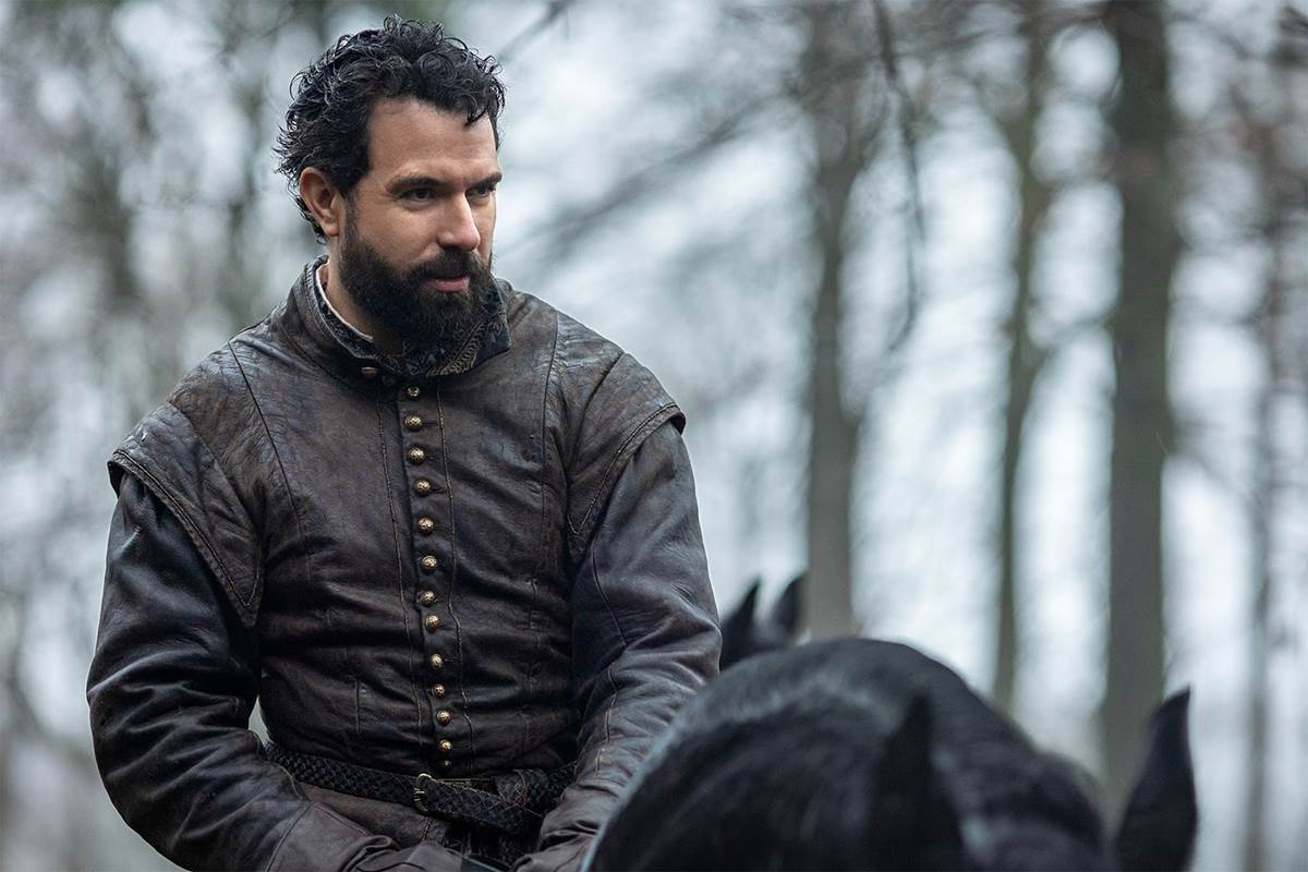(Starz)