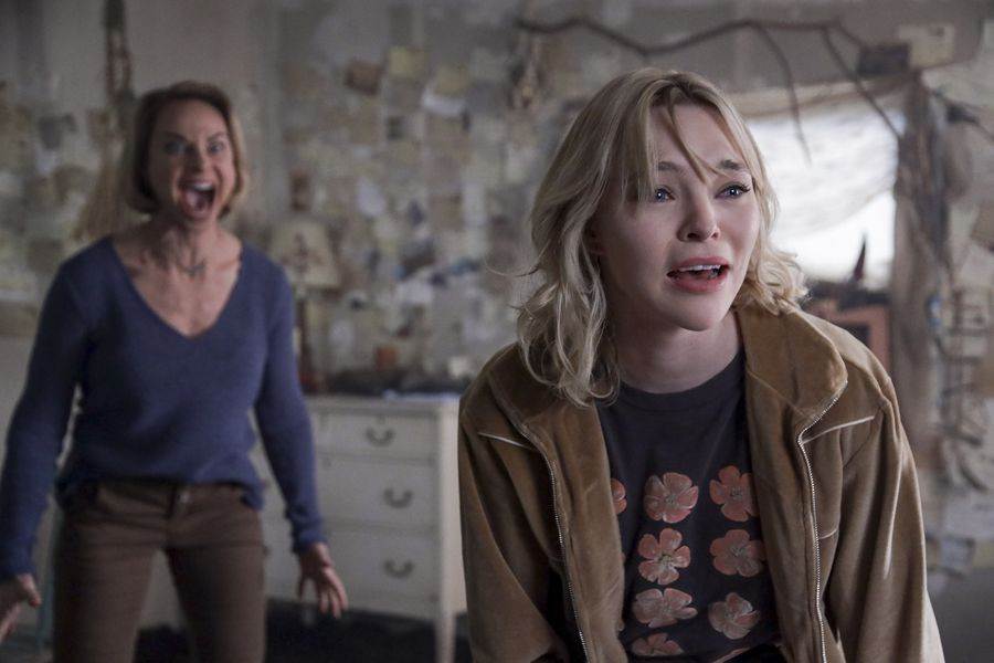 Freeform/Jeff Petry (Diana Pavlovska, Taylor Hickson)