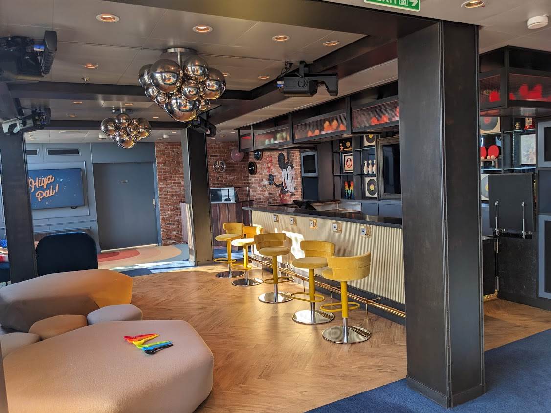 Edge on the Disney Wish