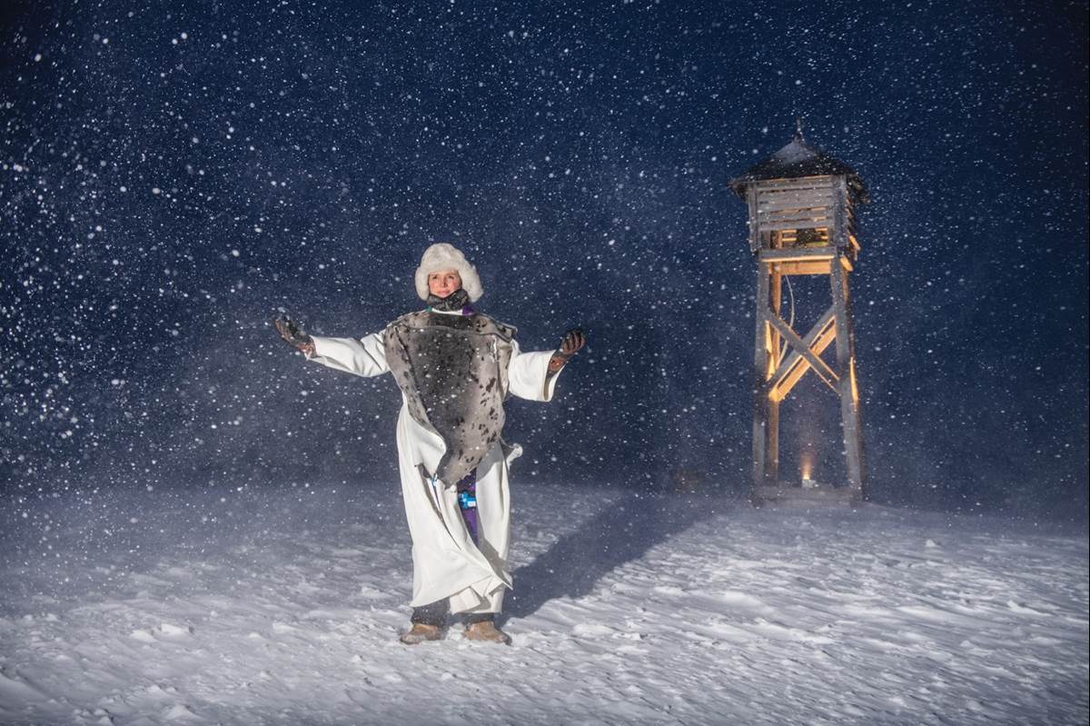 (Photo by Esther Horvath)