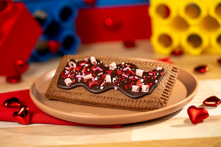 Walt Disney World Resort Valentine's Day Foodie Guide - Woody's Lunch Box