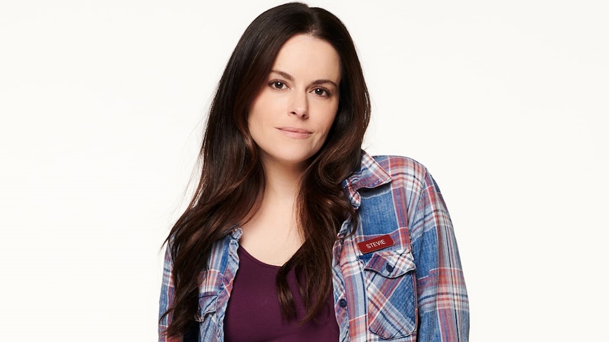 Emily Hampshire in 'Schitt's Creek'