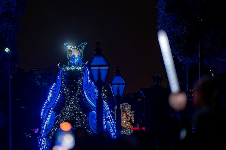 CJ Ayd, WDW Magazine