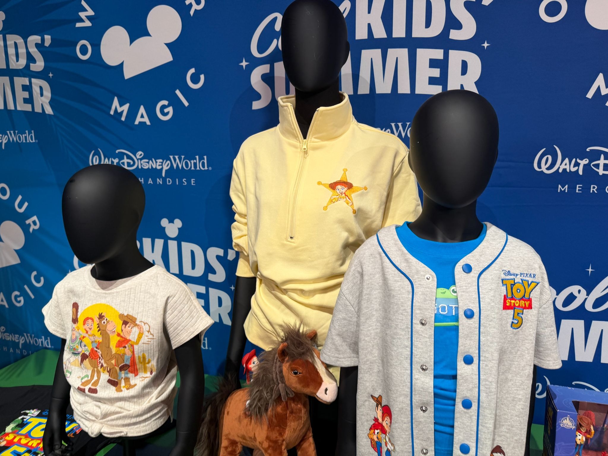Photos: Celebrate “Toy Story 5” with New Merchandise Arriving at Walt Disney World’s Cool Kids' Summer