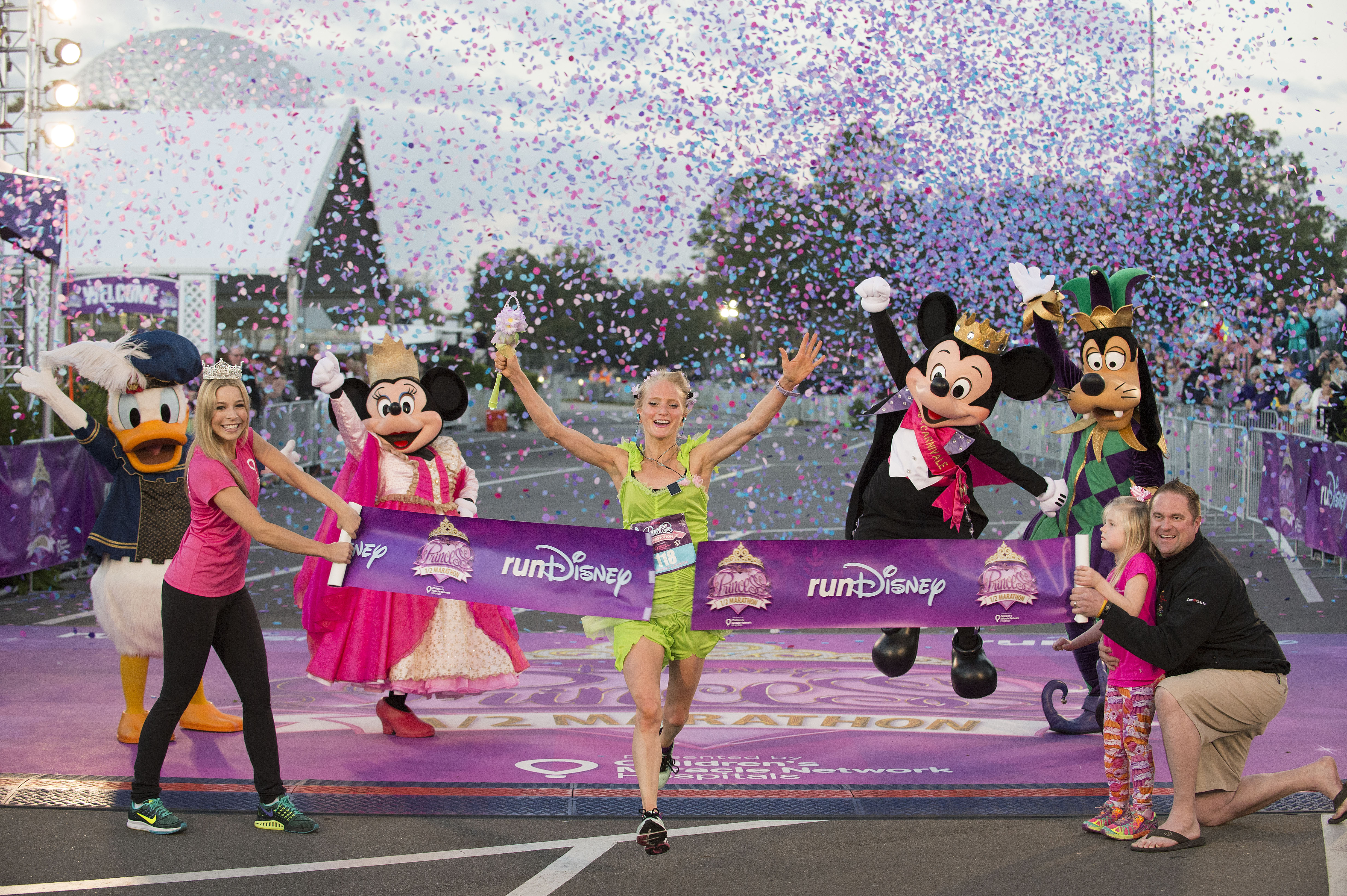 Lauren Passell Wins the Princess Half Marathon