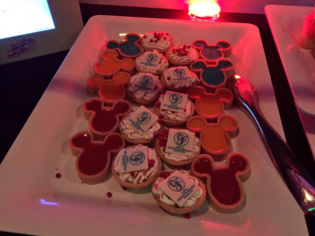 FerryTale Wishes — A Fireworks Dessert Cruise