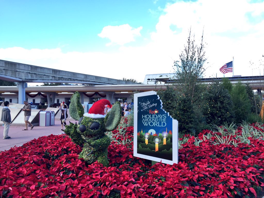 Epcot Holidays Around the World Including The Candlelight Processional 2015
