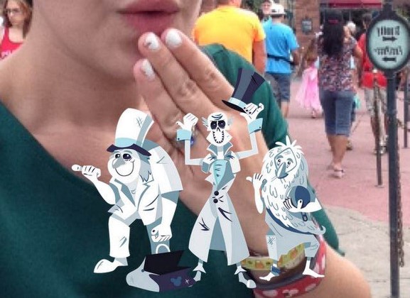 Walt Disney World Snapchat Geofilters Are Awesome!