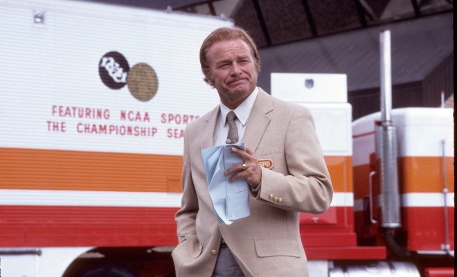Pic-Jim-Simpson-with-ESPN-truck-660x400