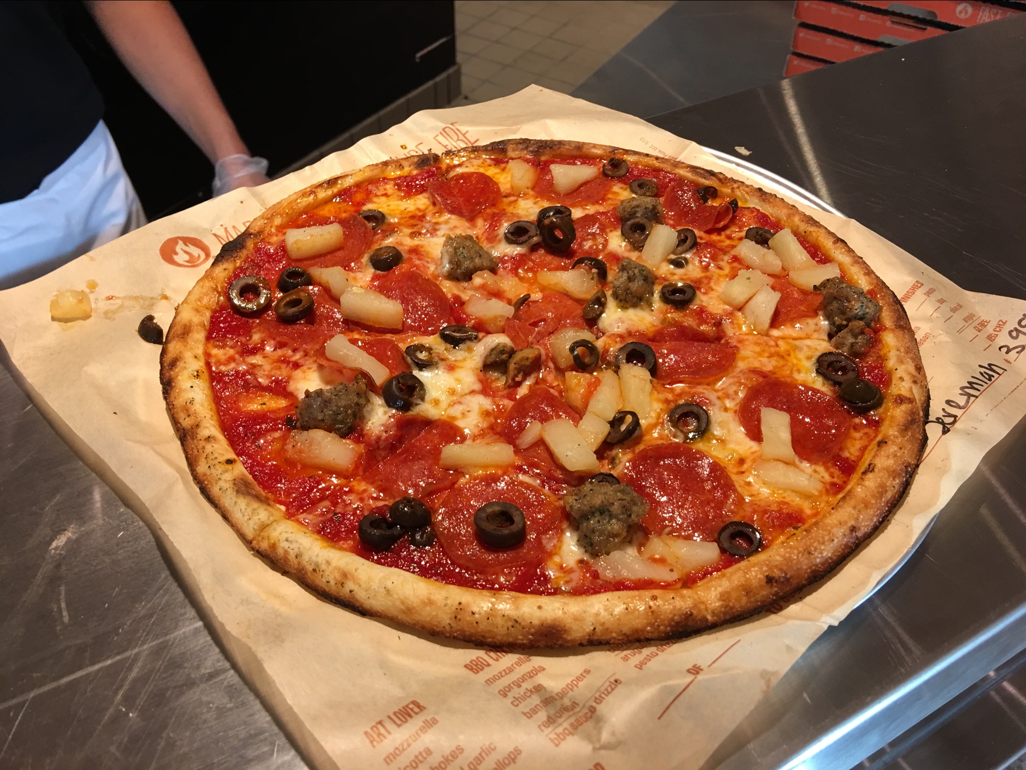 Blaze Pizza Opens At Disney Springs