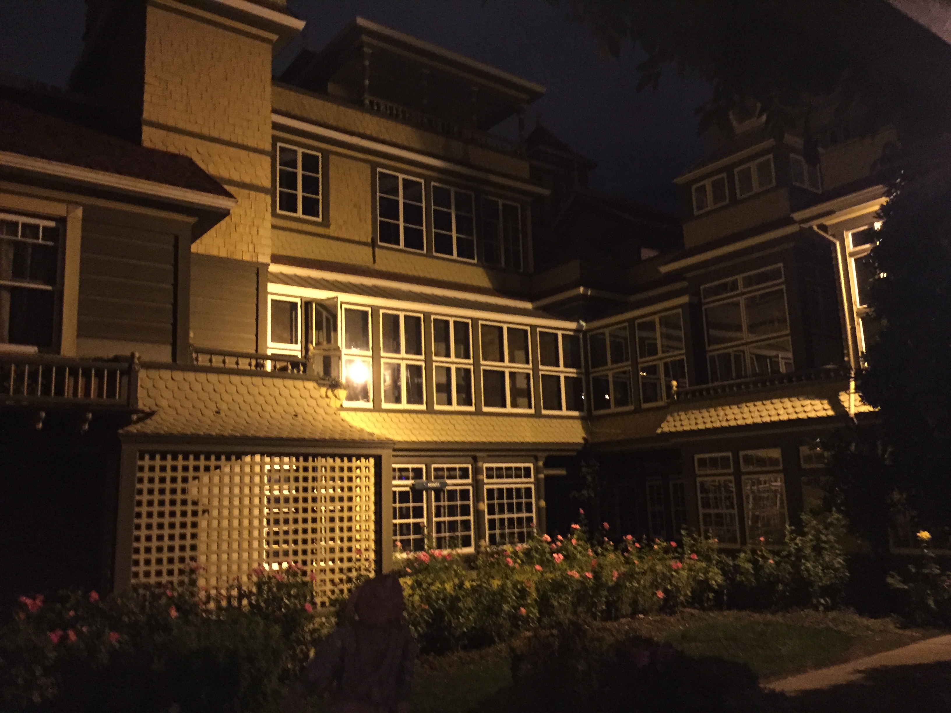 Event Review Winchester Mystery House Candlelight Tours