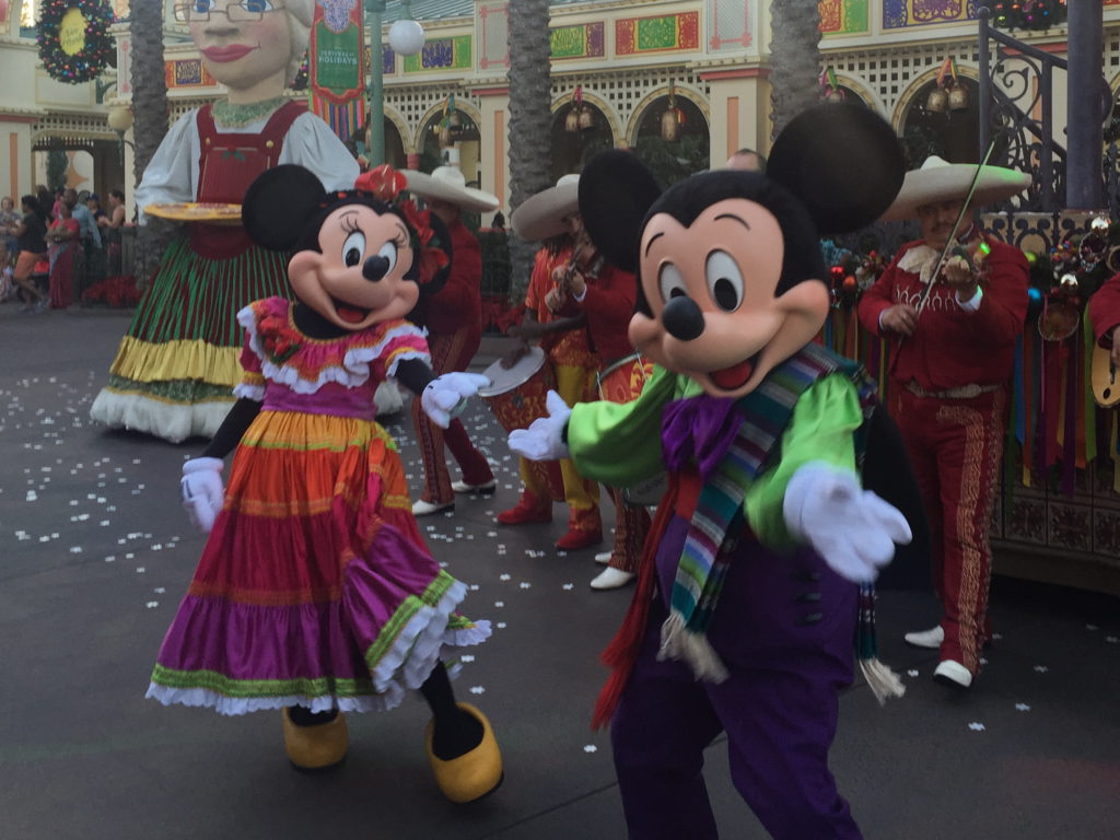 A bright holiday greeting from Mickey and Minnie