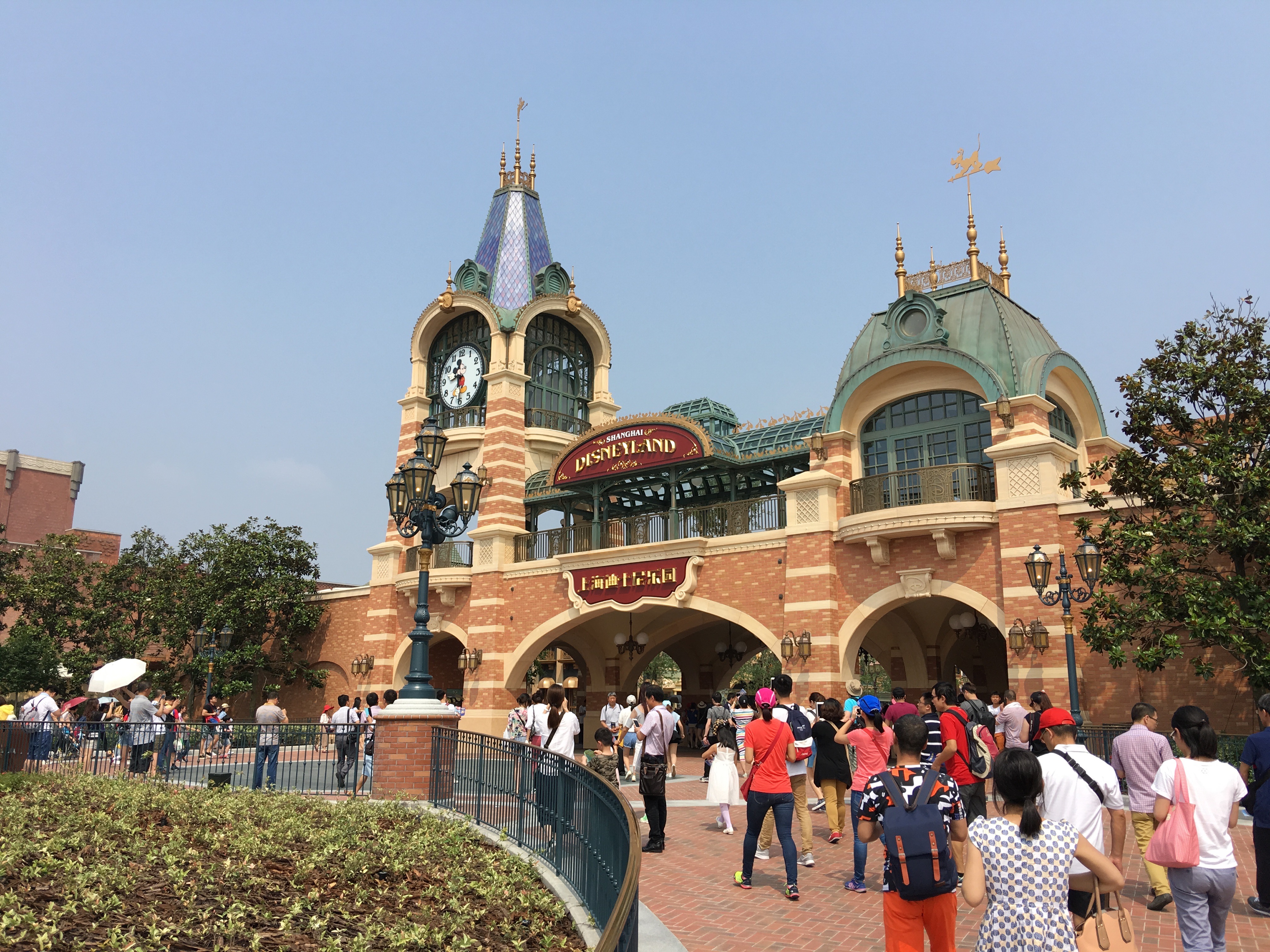 Shanghai Disneyland Resort Photo Tour Part 3 - Mickey Avenue