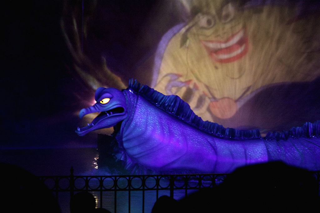 [Disney Parks] Murphy - The story of Disneyland's giant dragon