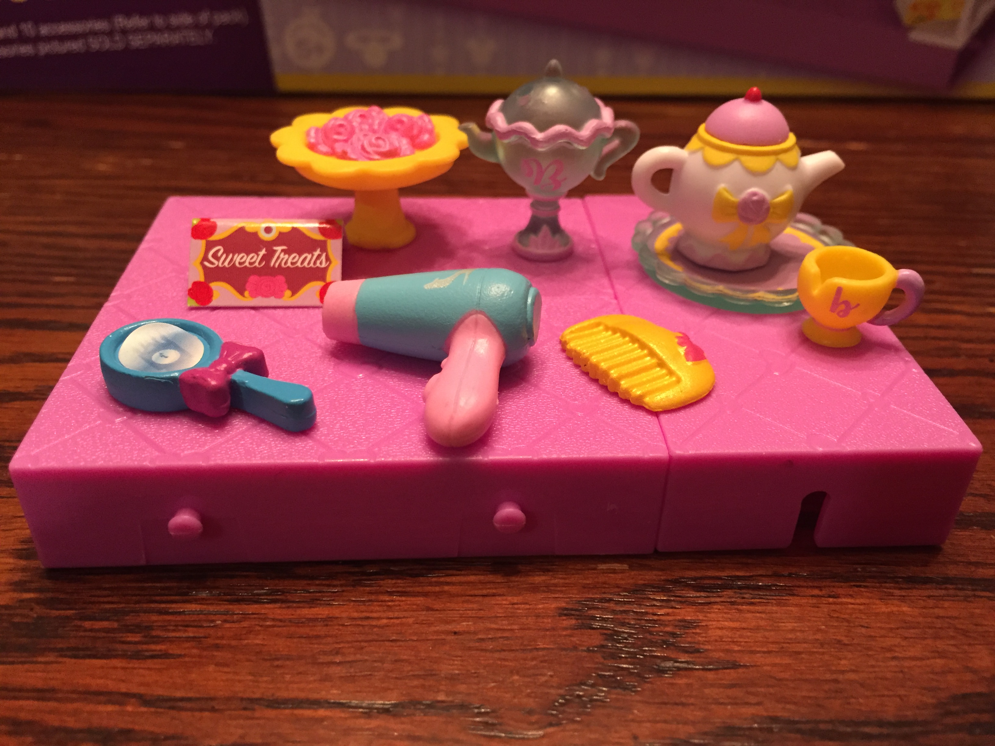 Toy Review Disney Happy Places