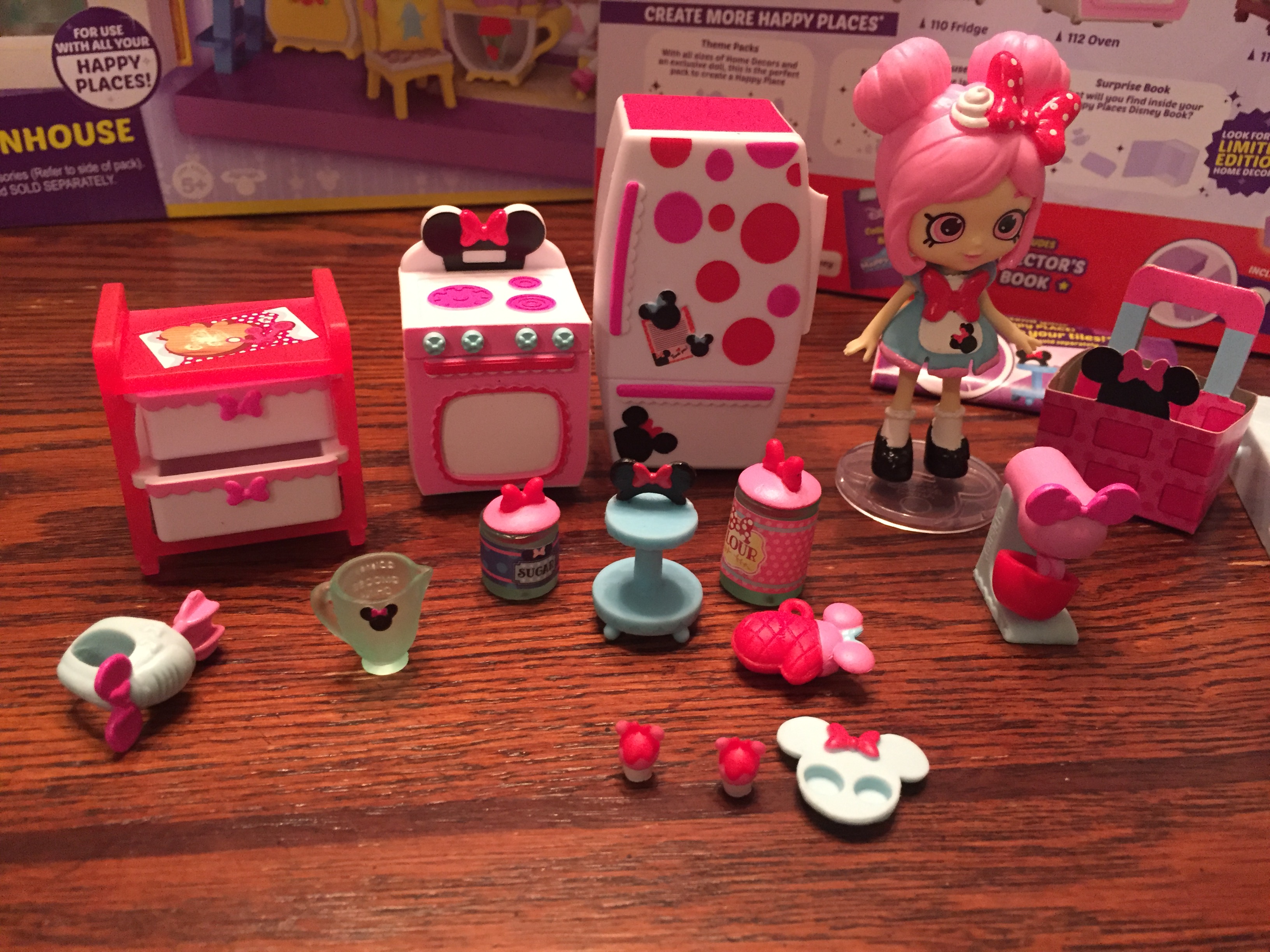 Toy Review Disney Happy Places
