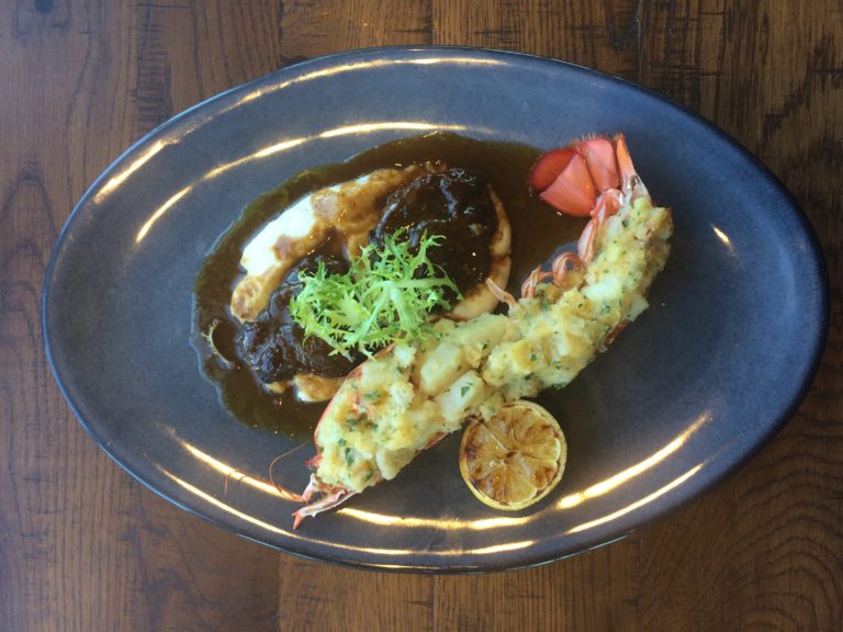 Paddlefish Restaurant to Host a Lobster and International Wine Dinner