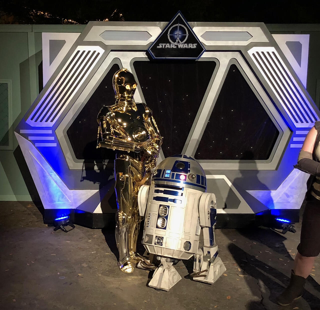 Star Wars Nite R2D2 and C3PO