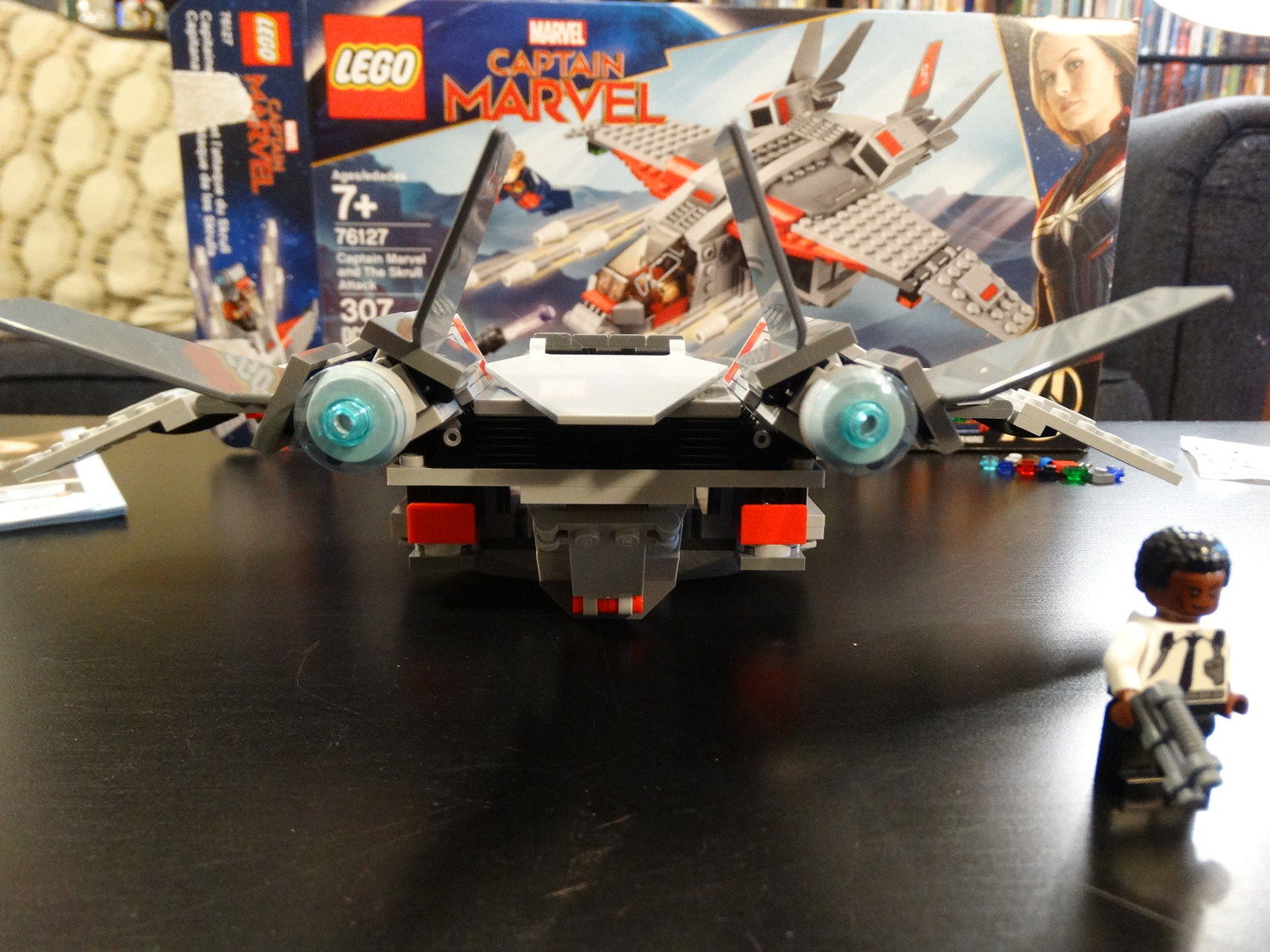 captain marvel and the skrull attack