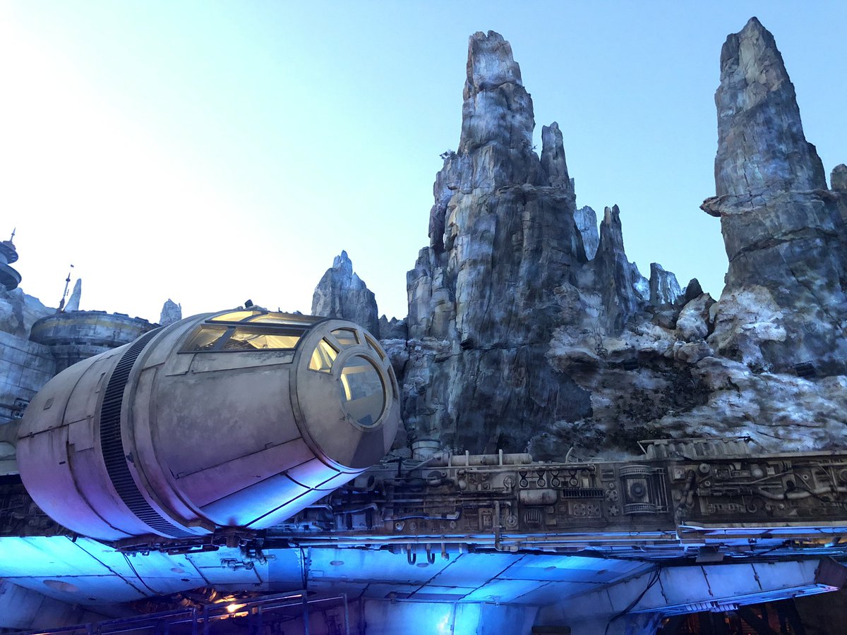 Obi-Wan Kenobi's Moses Ingram Visits Star Wars: Galaxy's Edge at Disneyland  - Jedi News