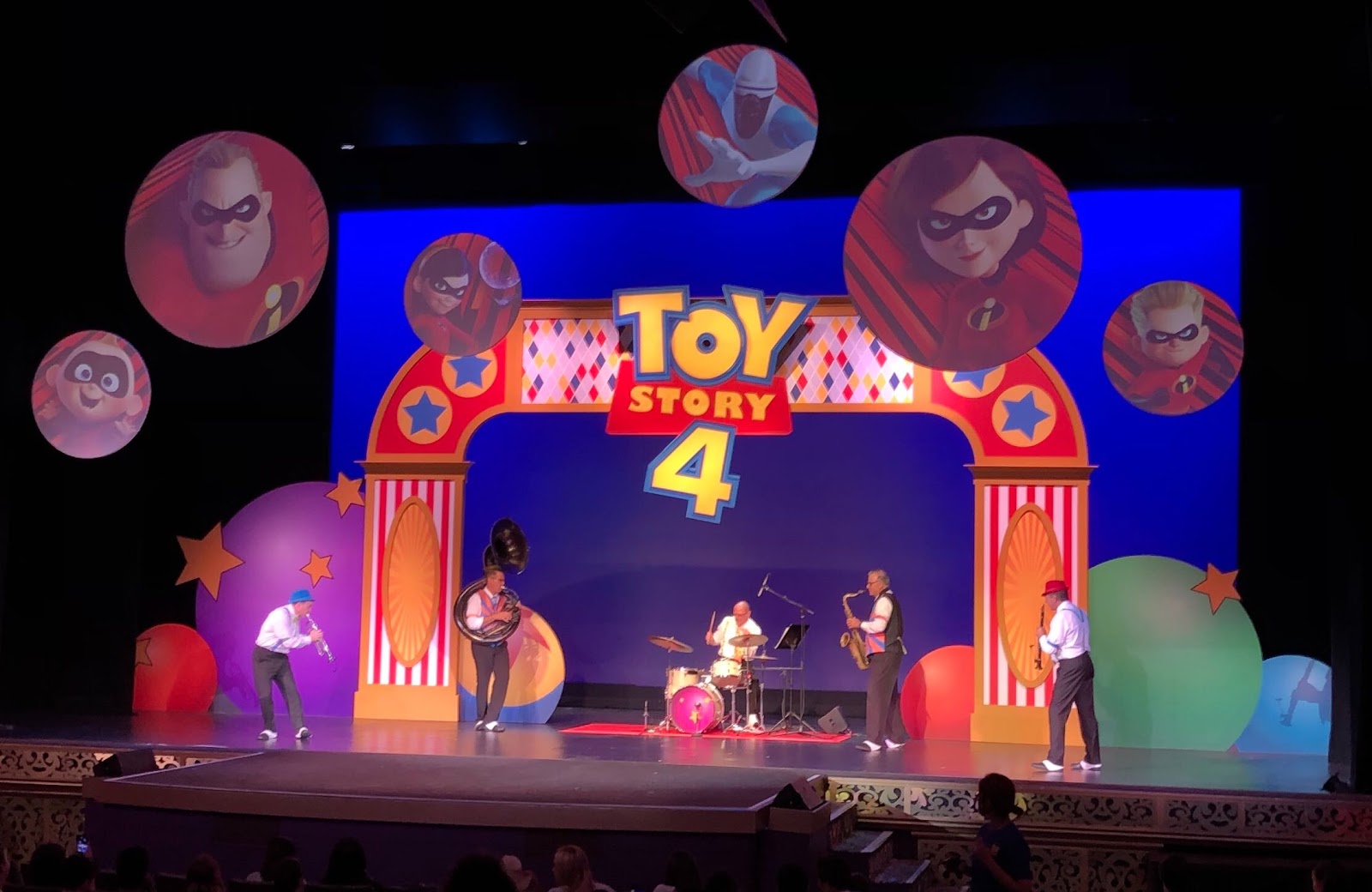 Video: Pixar's "Toy Story 4" Opens at El Capitan Theatre with Woody