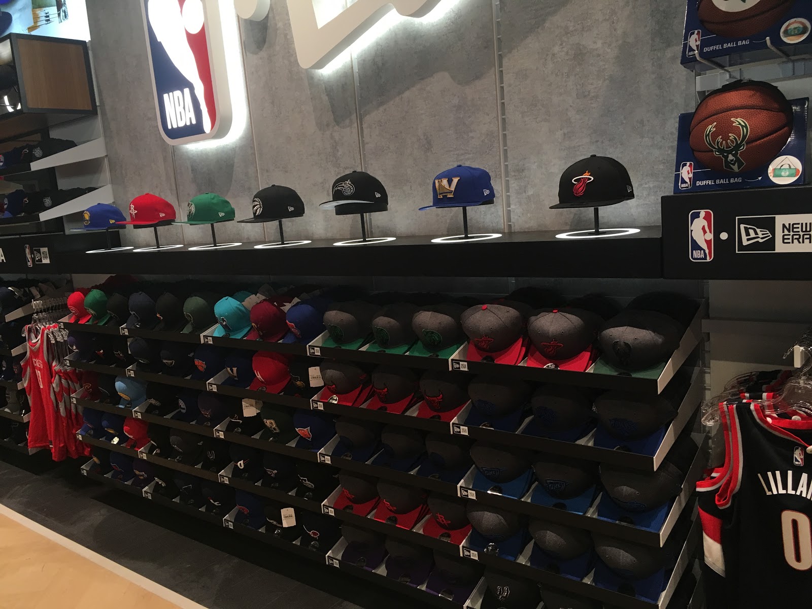 NBA Store Paris, Projects