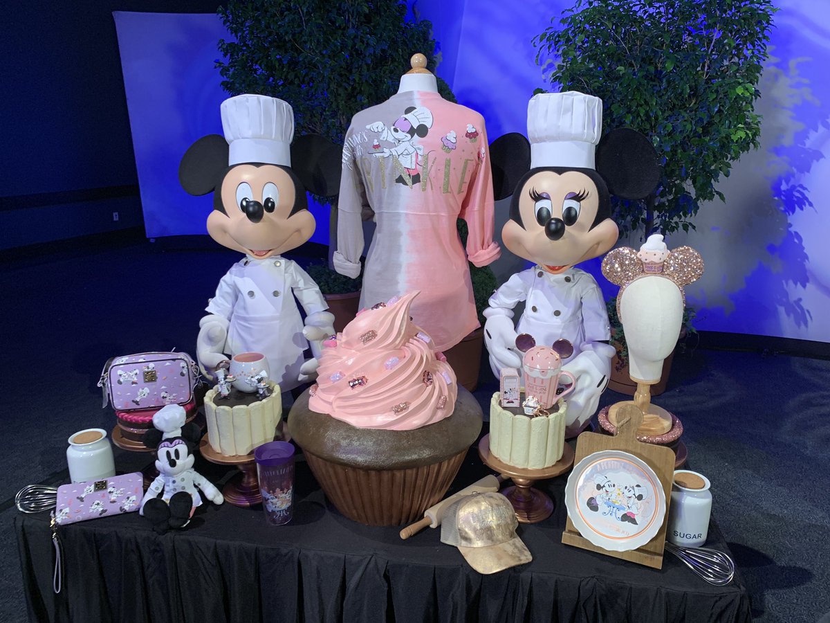 Disney Parks Food And Wine Festival 2019 Minnie Ears Headband Cupcake NEW 