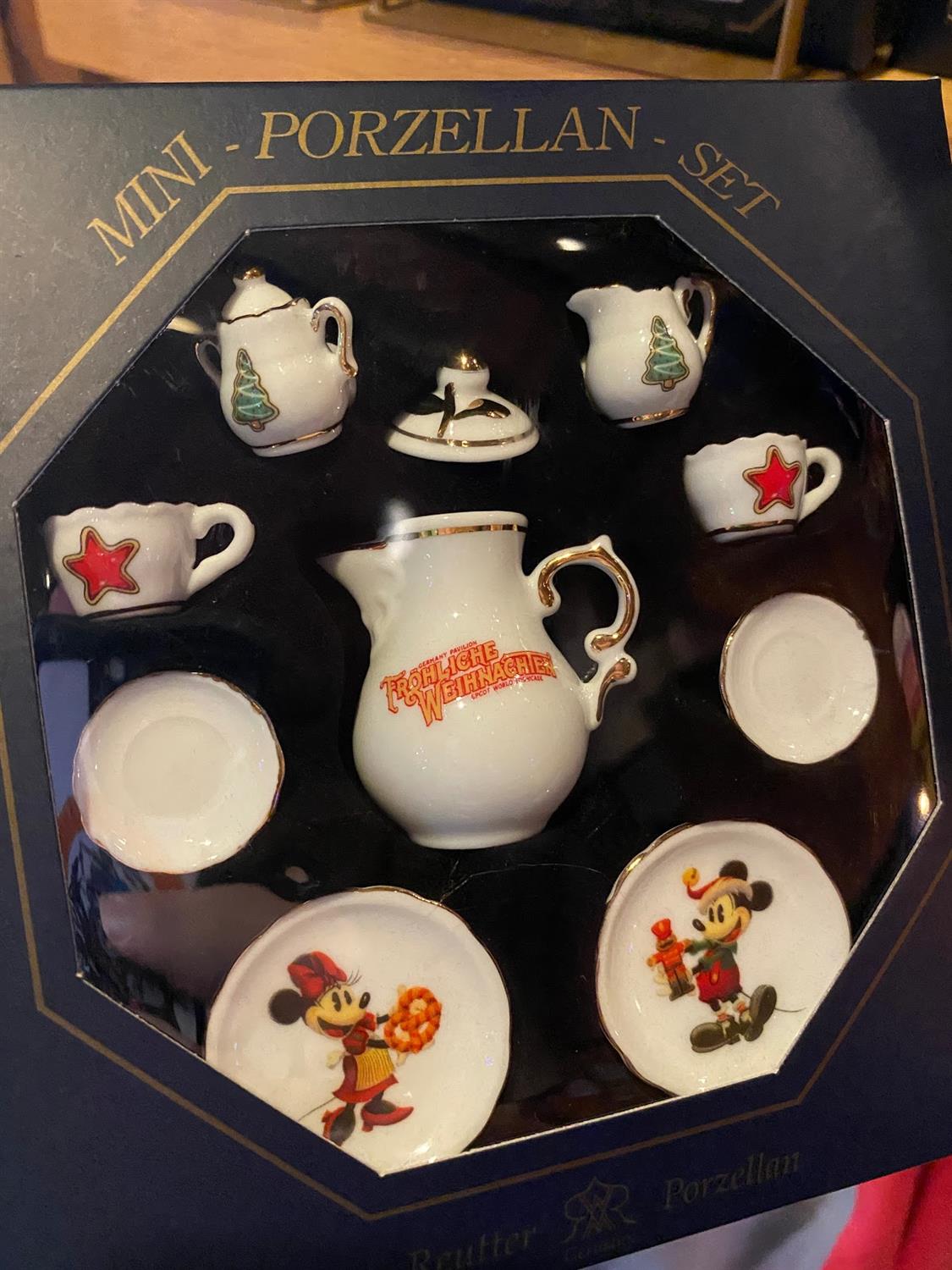 Disney Coffee Mug - Epcot Germany Frohliche Weihnachten