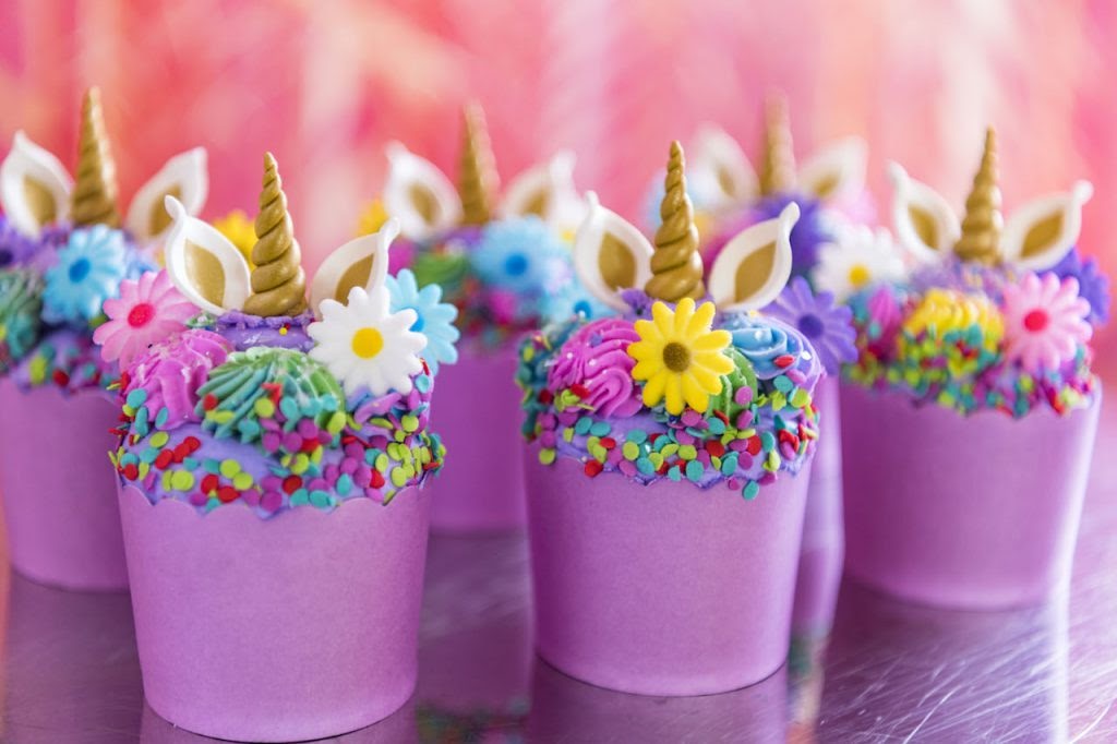 unicorn cupcake